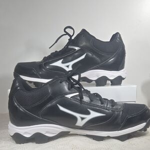 Mizuno Men's Black & White 9 Spike Franchise 6 Mid Cleats ⚾️